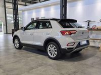Usata VW T-Roc Style 110 CV (80 kW) 2023 Grigio ascot SUV