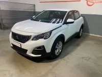 Usata Peugeot 3008 Business-Line 131 CV (96 kW) 2019 Bianco SUV