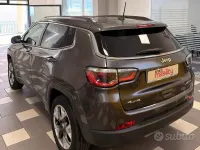 Usata Jeep Compass Limited 140 CV (102 kW) 2017 Grigio SUV