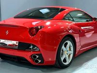 Usata Ferrari California 490 CV (360 kW) 2010 Rosso Cabrio