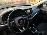Usata Fiat Tipo Mirror 95 CV (69 kW) 2017 Beige Station wagon