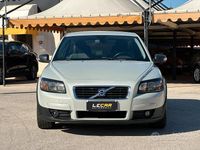 Usata Volvo C30 Momentum 101 CV (74 kW) 2008 Bianco Utilitaria