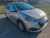 Usata Peugeot 208 82 CV (60 kW) 2017 Grigio Utilitaria