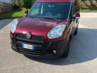 Usata Fiat Doblò 95 CV (69 kW) 2024 Rosso Monovolume