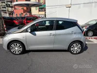 Usata Toyota Aygo X-play 69 CV (50 kW) 2016 Grigio Utilitaria