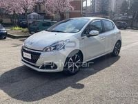 Usata Peugeot 208 Signature Sky 83 CV (61 kW) 2019 Bianco Utilitaria
