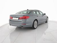 Usata BMW 520 Luxury Line 190 CV (139 kW) 2017 Blu Berlina