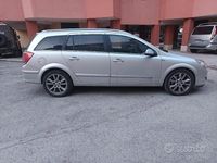 Usata Opel Astra 150 CV (110 kW) 2005 Station wagon