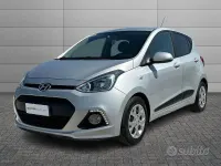Usata Hyundai i10 Comfort 67 CV (49 kW) 2016 Grigio Utilitaria