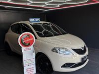 Usata Lancia Ypsilon Gold 69 CV (50 kW) 2016 Beige Utilitaria