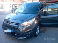 Usata Ford Tourneo Connect 116 CV (85 kW) 2015 Grigio Monovolume