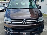 Usata VW Caravelle Comfortline 150 CV (110 kW) 2018 Marrone Monovolume