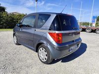 Occasion Peugeot 1007 73 PK (53 kW) 2007 Blauw MPV