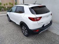Usata Kia Stonic Style 82 CV (60 kW) 2022 Bianco SUV