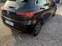 Używany Renault Clio V Intens 101 KM (74 kW) 2019 Czarny Sedan/Limuzyna