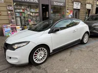 Usata Renault Mégane Coupé 110 CV (80 kW) 2011 Bianco Coupé