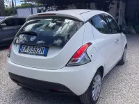 Usata Lancia Ypsilon S 69 CV (50 kW) 2012 Bianco Utilitaria