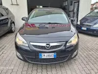 Brugt Opel Astra Cosmo 140 HK (102 kW) 2012 Sort Sedan