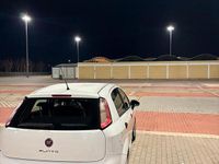 Usata Fiat Punto 75 CV (55 kW) 2014 Bianco Utilitaria