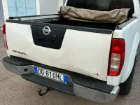 Usata Nissan Navara 171 CV (125 kW) 2006 Bianco Pick-up