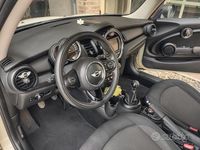 Usata Mini ONE 102 CV (75 kW) 2016 Utilitaria