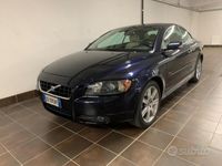 Usata Volvo C70 Summum 179 CV (131 kW) 2007 Blu Cabrio