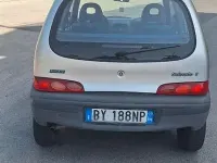 Usata Fiat 600 S 54 CV (39 kW) 2001 Bluazzurro Berlina