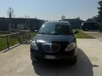 Gebraucht Lancia Ypsilon 75 PS (55 kW) 2009 Schwarz Kleinwagen