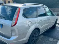 Usata Ford Focus 145 CV (106 kW) 2008 Grigio Station wagon