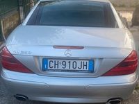 Usata Mercedes SL350 245 CV (180 kW) 2003 Grigio Cabrio