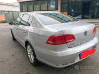 Usata VW Passat Highline 140 CV (102 kW) 2013 Grigio Berlina