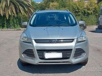 Usata Ford Kuga 140 CV (102 kW) 2012 Grigio SUV