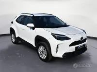 Usata Toyota Yaris Cross Active 92 CV (67 kW) 2024 Bianco SUV