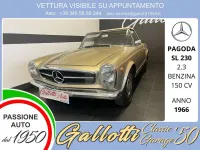 Usata Mercedes 230 150 CV (110 kW) 1966 Oro Cabrio