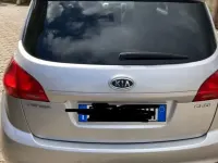 Usata Kia Venga 90 CV (66 kW) 2012 Grigio Utilitaria