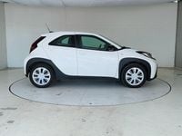 Usata Toyota Aygo X Active 72 CV (52 kW) 2025 Bianco SUV