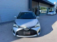 Usata Toyota Yaris Active 69 CV (50 kW) 2016 Grigio Berlina
