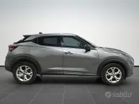 Usata Nissan Juke N-Connecta 114 CV (83 kW) 2022 Grigio piombo SUV