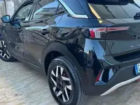 Usata Opel Mokka 110 CV (80 kW) 2022 Nero SUV