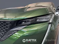 Usata Peugeot 308 GT 131 CV (96 kW) 2024 Verde olivine Berlina