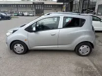 Begagnad Chevrolet Spark LS 68 HK (50 kW) 2010 Grå Halvkombi