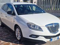 Usata Lancia Delta Gold 105 CV (77 kW) 2012 Bianco Utilitaria