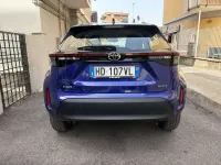 Usata Toyota Yaris Cross Trend 92 CV (67 kW) 2026 Blu/azzurro SUV
