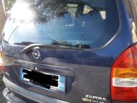 Usata Opel Zafira 2003 Blu Monovolume