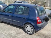 Usata Renault Clio II Authentique 74 CV (54 kW) 2005 Blu Berlina