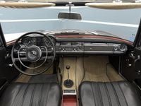 Usata Mercedes 230 150 CV (110 kW) 1965 Grigio Cabrio