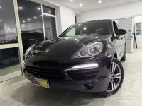 Usata Porsche Cayenne Platinum Edition 245 CV (180 kW) 2014 Nero SUV