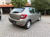 Begagnad Dacia Sandero Lauréate 75 HK (55 kW) 2013 Grå Sedan