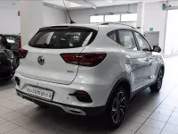 Usata MG ZS Luxury 106 CV (77 kW) 2023 Bianco SUV