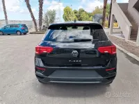 Usata VW T-Roc Style 116 CV (85 kW) 2020 Nero SUV